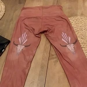 Teeki buffalo priestess leggings S